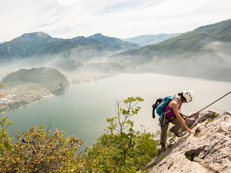 Outdoor Activities and Adventures in Trentino and Lake Garda | Mmove FRIENDS OF ARCO SRL | Outdoor safety first